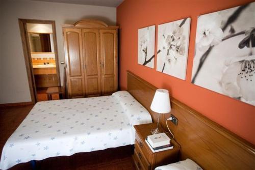Hotel El Balcon Avilés Buitenkant foto